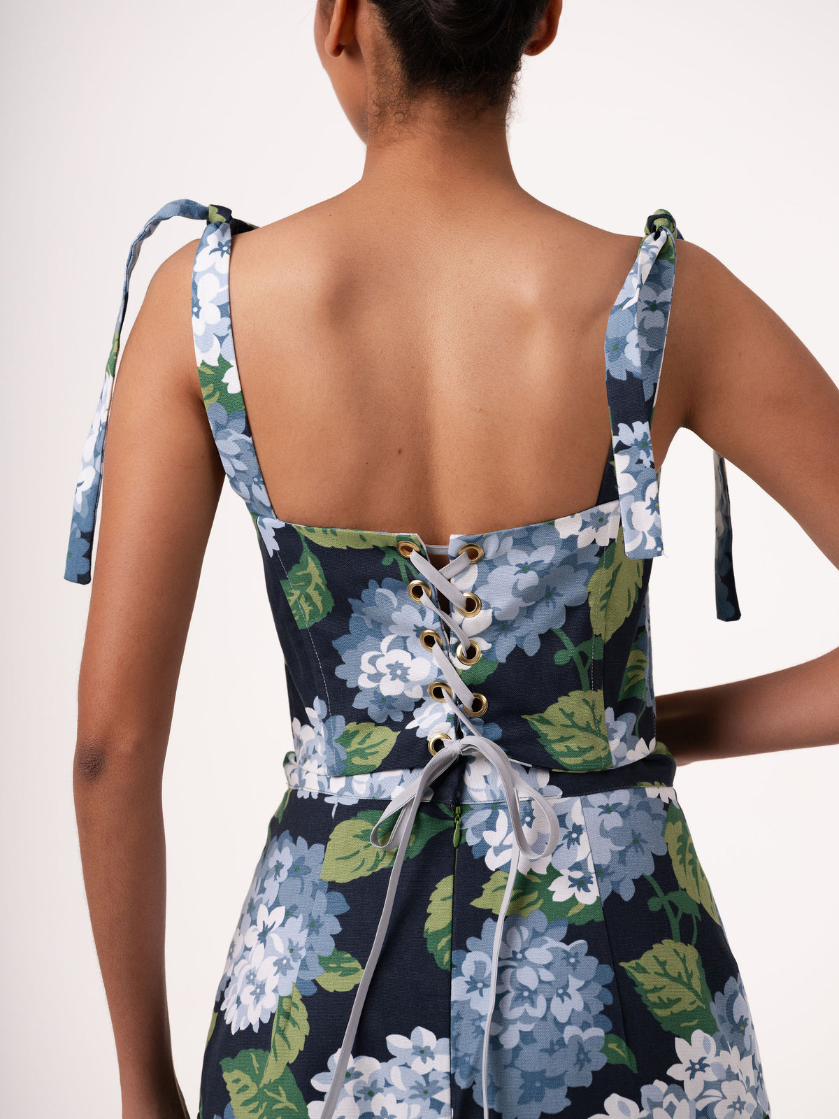 VEGA BUSTIER