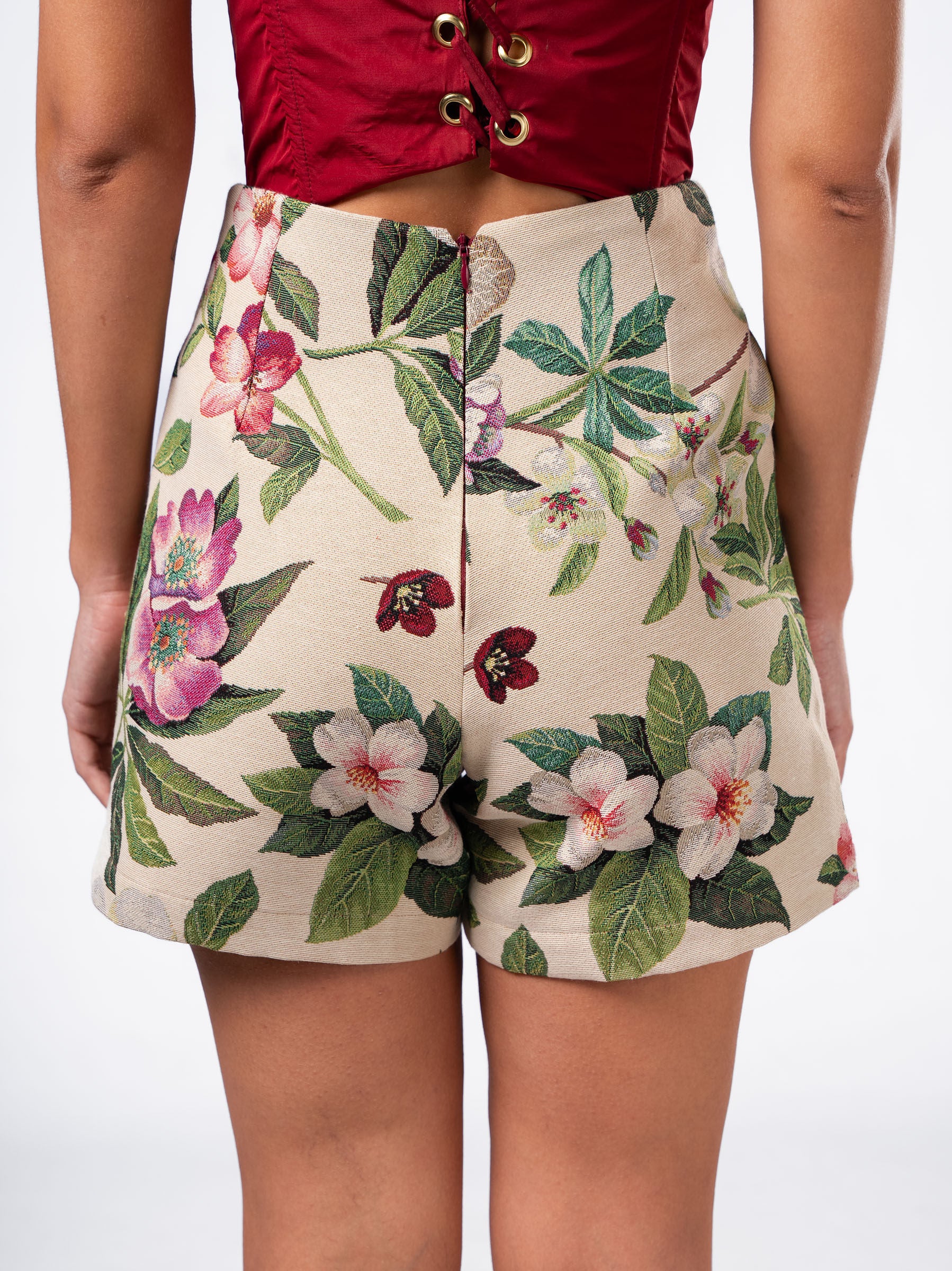 ALMA SHORT
