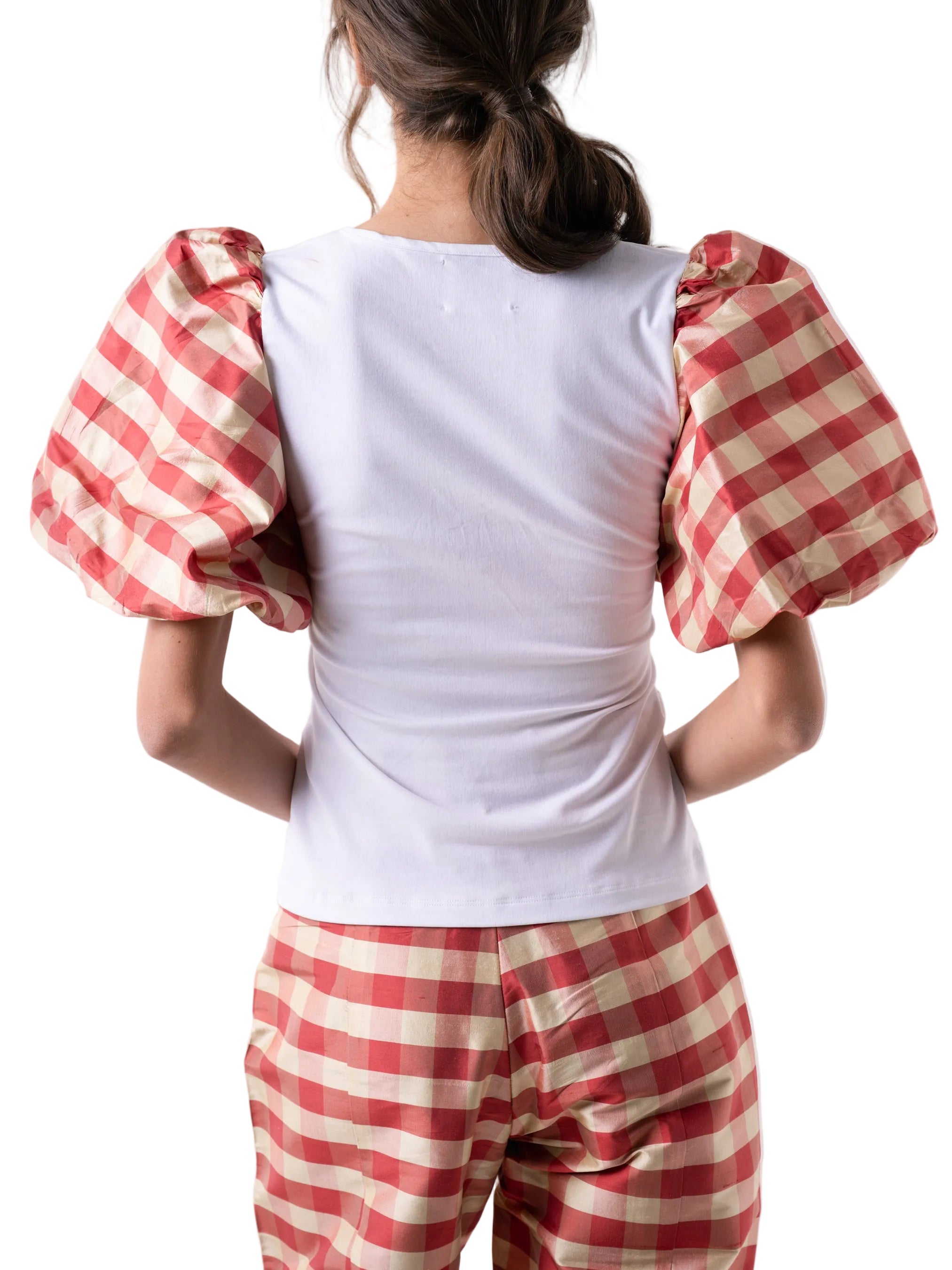 Classic fitted T-Shirt with contrasting color puffed short sleeves in tier drop shape and overlay bralette with tie front detail.